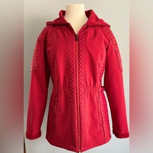 Jones New York Red Quilted Accents Hooded Coat Adjustable sides Size Medium